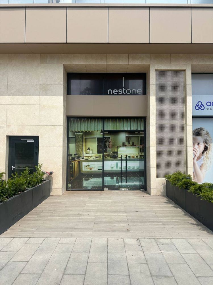 NEST ONE! Аренда нежилой помешения высота потолков:7м 96кв.м
