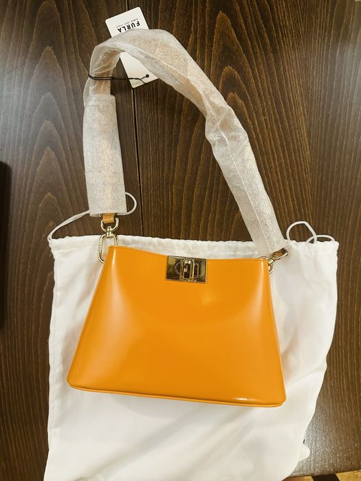 Furla Фурла чанта, нова