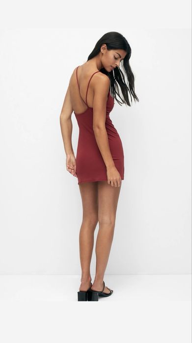 Червена къса рокля Pull&Bear
