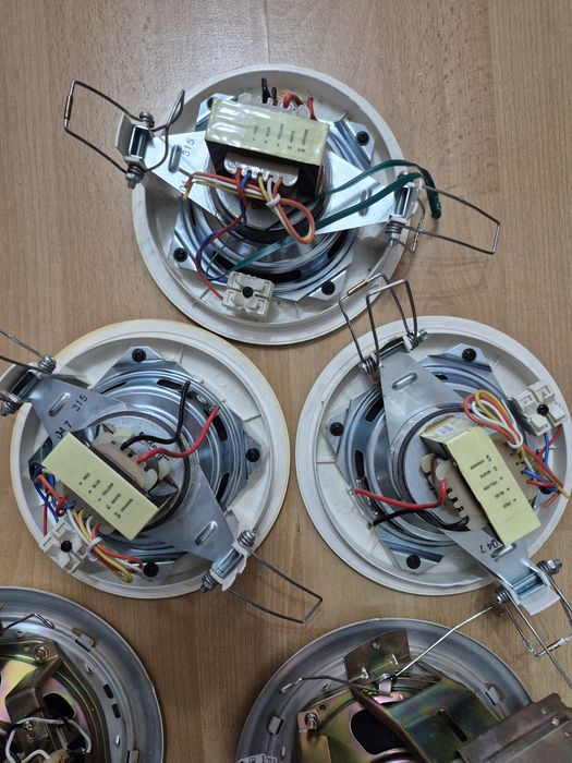 Boxe de tavan 100V – TOA + Bosch