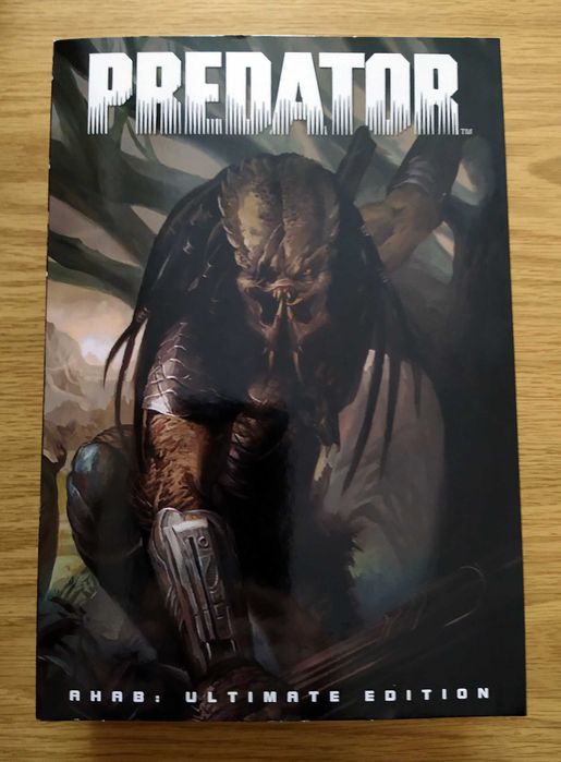 Екшън фигури NECA Ultimate Ahab/Golden Angel Predator