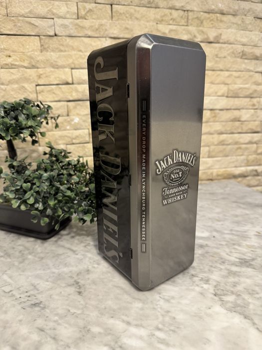 Cutie metalica Jack Daniel's