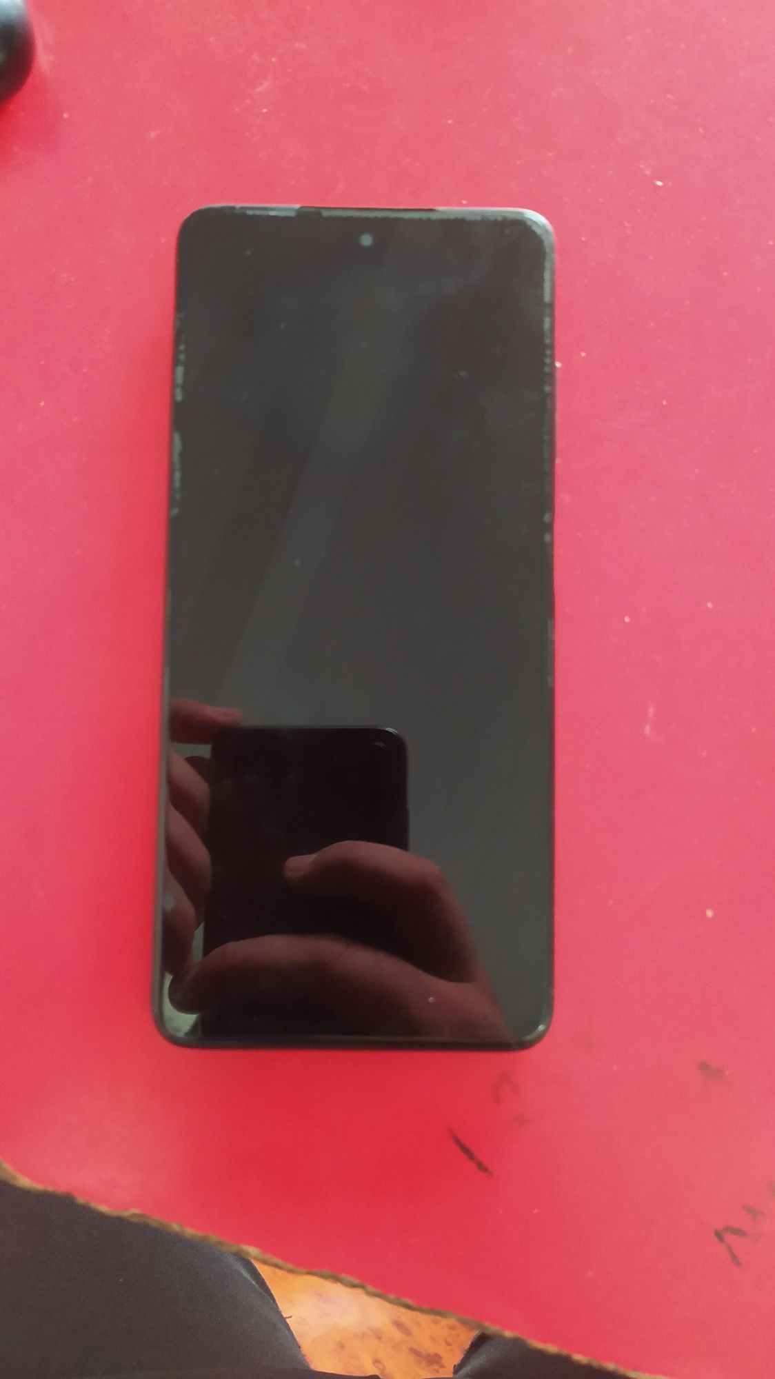Poco X3 NFC ekran quyish kerak