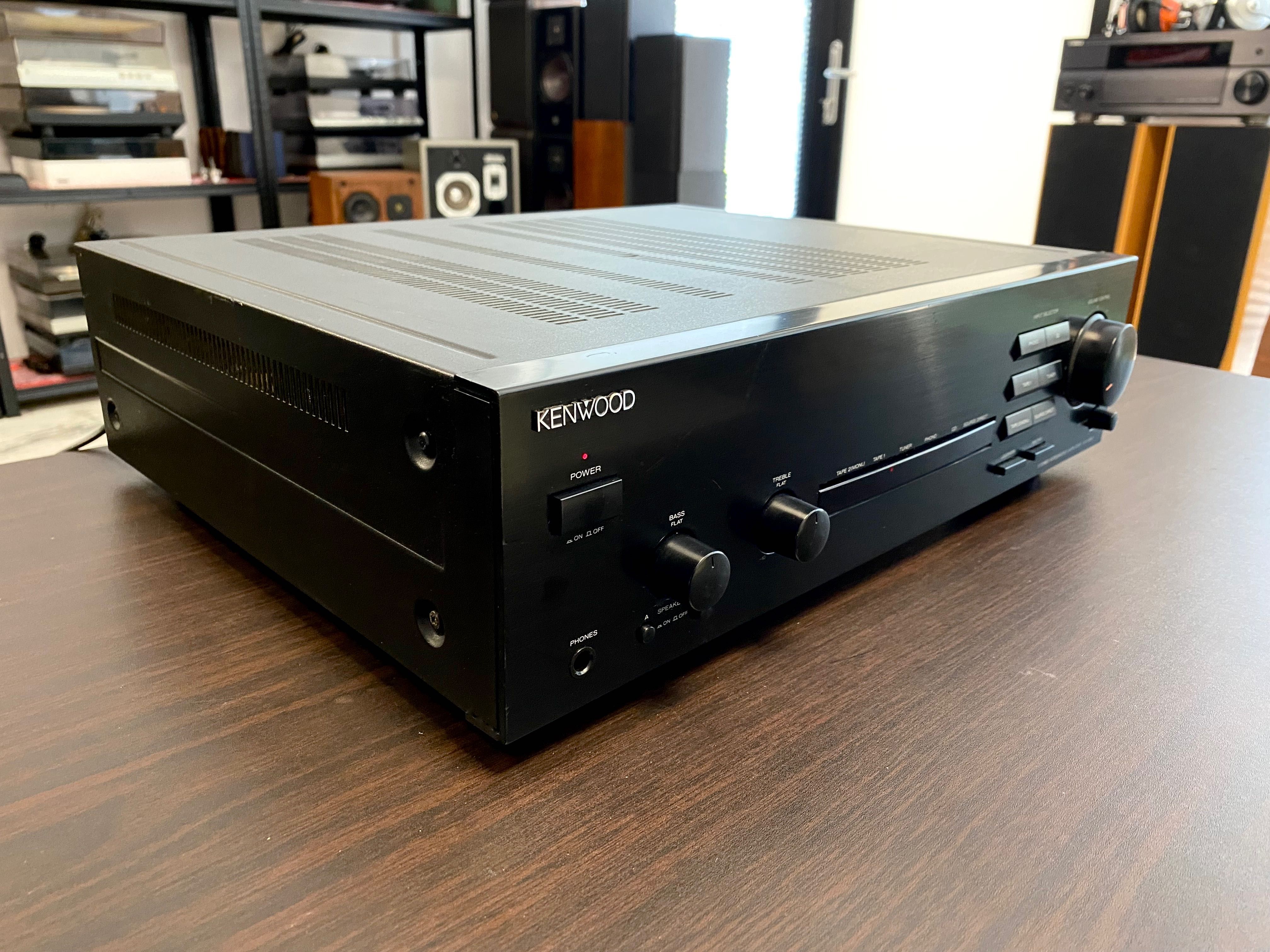 Качествен усилвател Kenwood