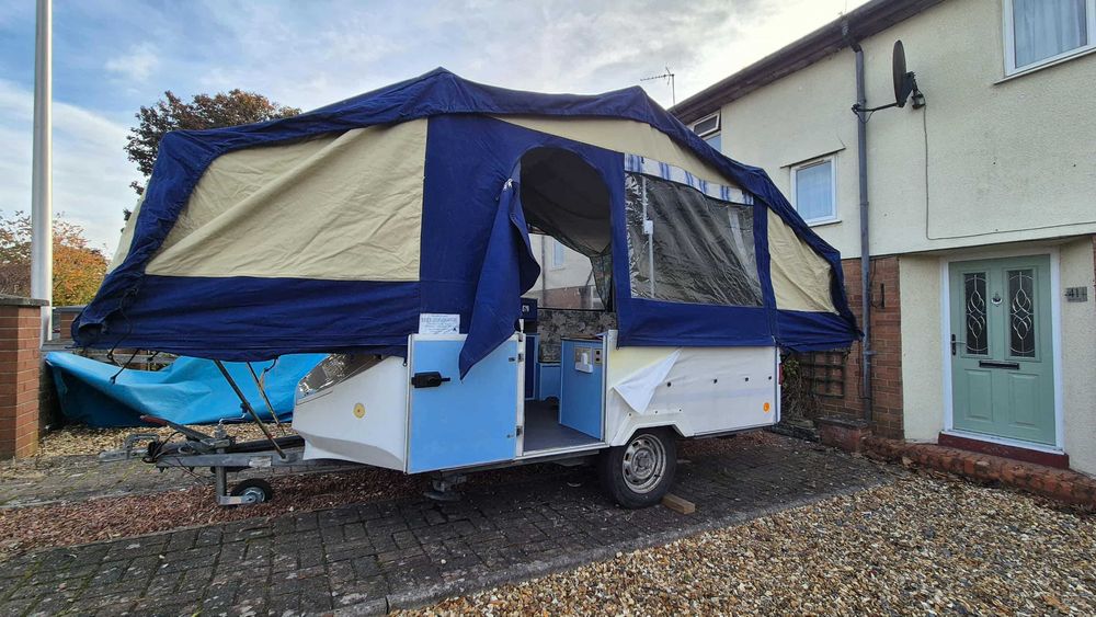 Продава се ремарке каравана