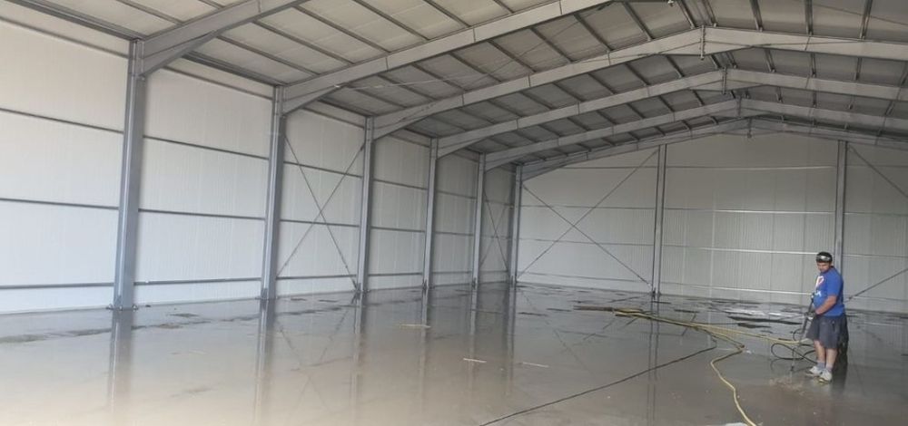 Vindem garaje auto la oferta