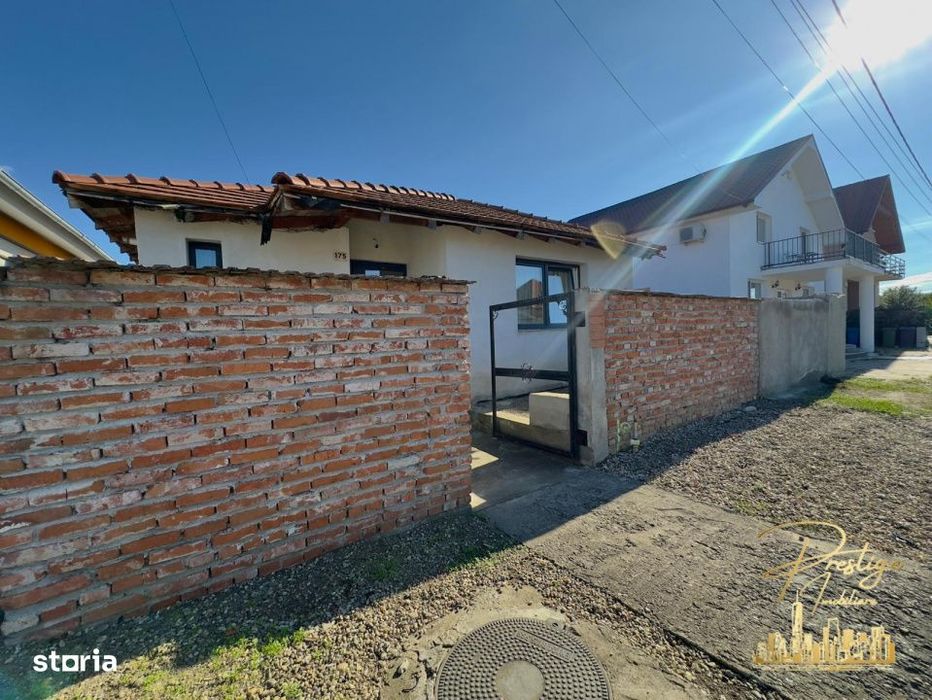 Casa cu 3 camere de vanzare in cartierul Lotus, Sanmartin - Bihor