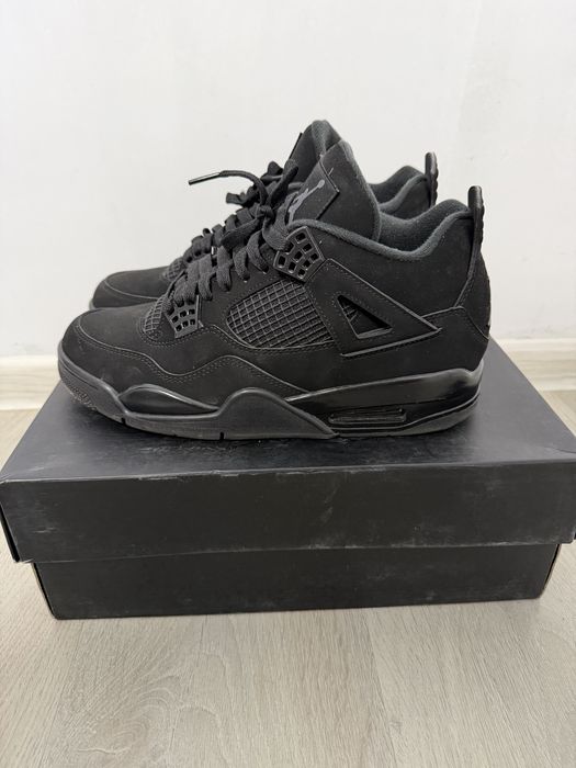 Nike Air Jordan 4 “Black Cat”