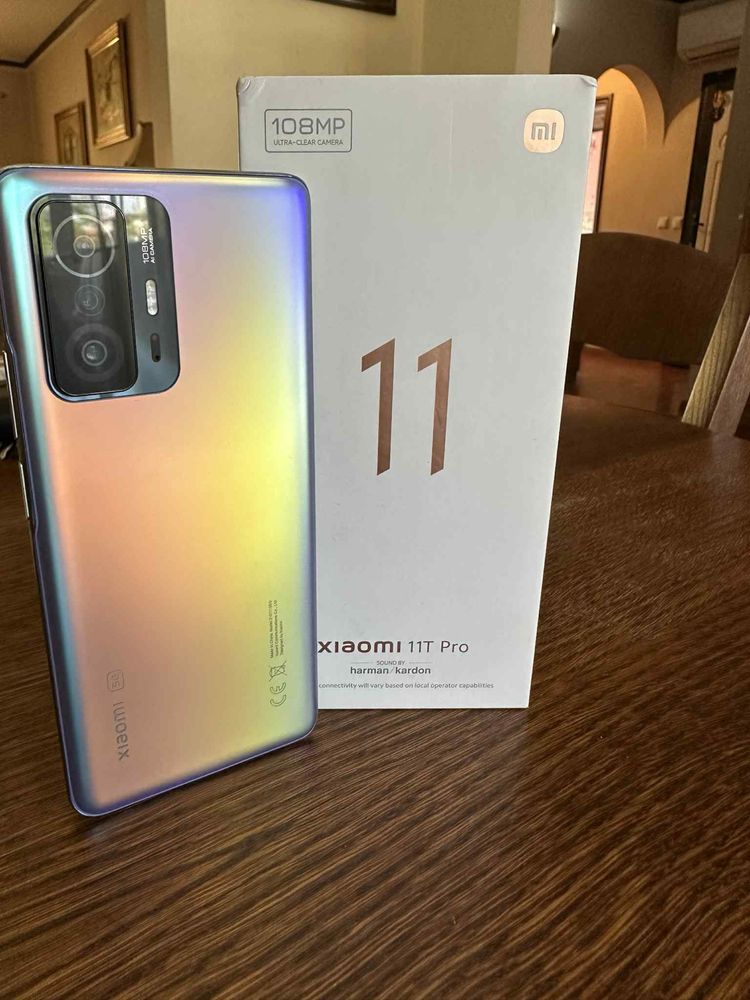 Продавам Xiaomi 11T Pro 256GB