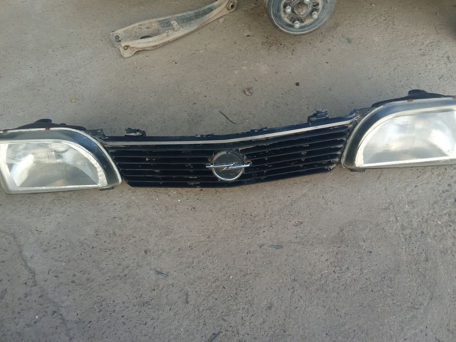 Опел Рекорд олди Фаралари