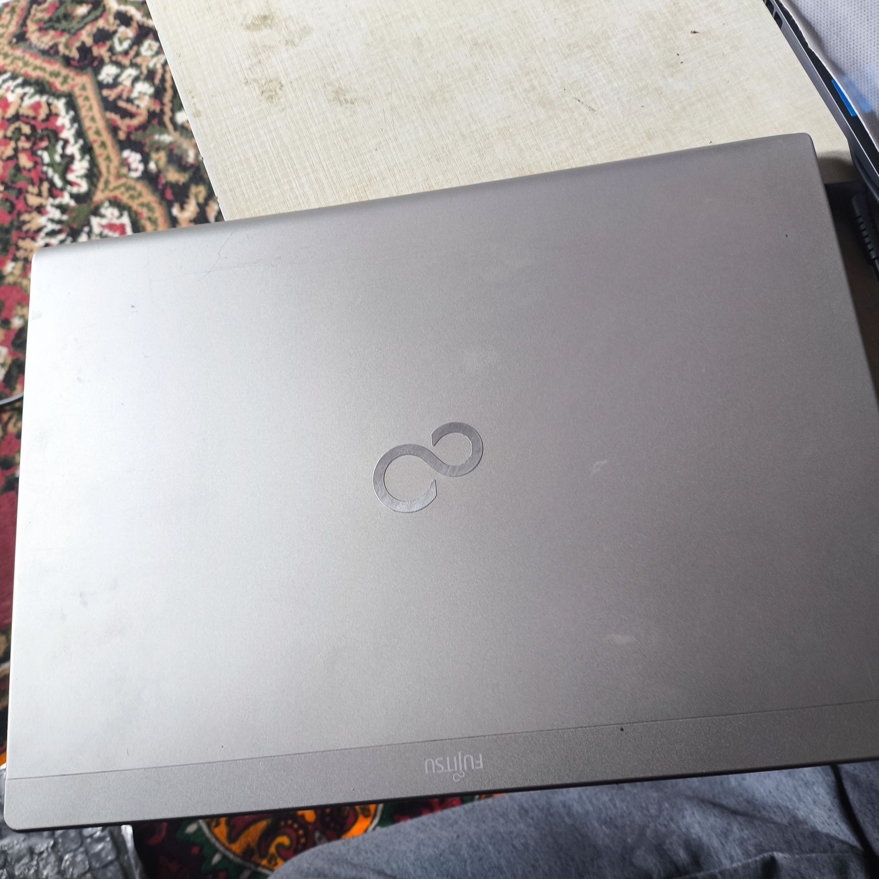 Продам ноутбук Fujitsu lifebook