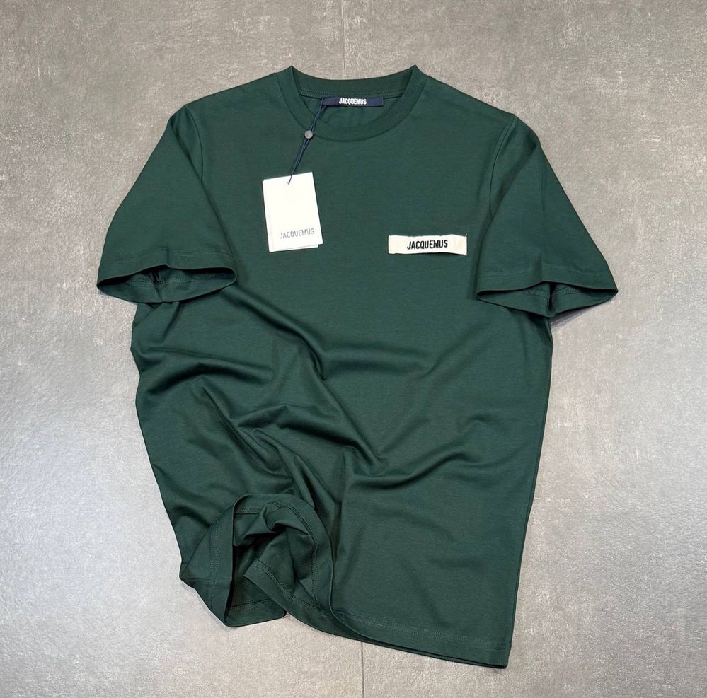 Мъжки тениски JACQUEMUS ! Различни модели!