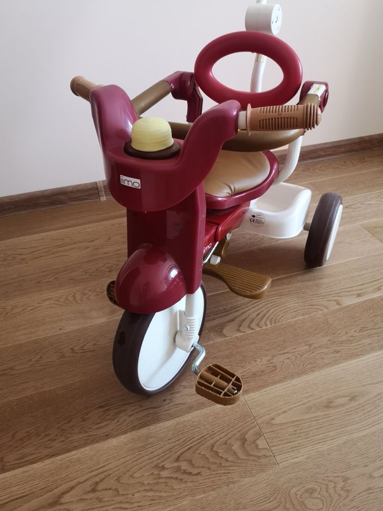 Продавам детско колело