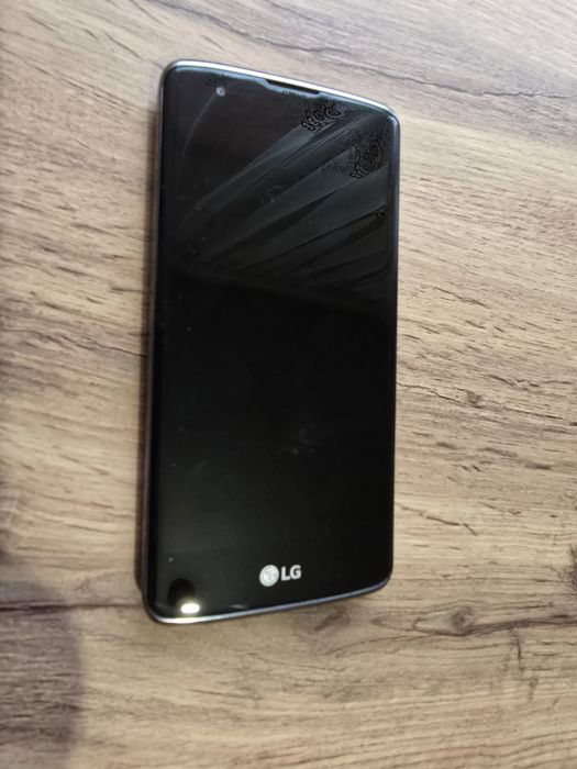 Сиартфон LG K8 32Gb