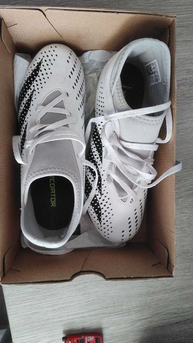 Adidași cu crampoane/38 ADIDAS