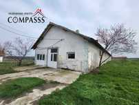 с. Осен, обл. Силистра, стопански двор - 99000лв!