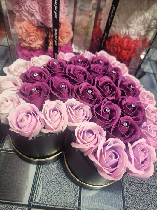 Inima din 35 trandafiri