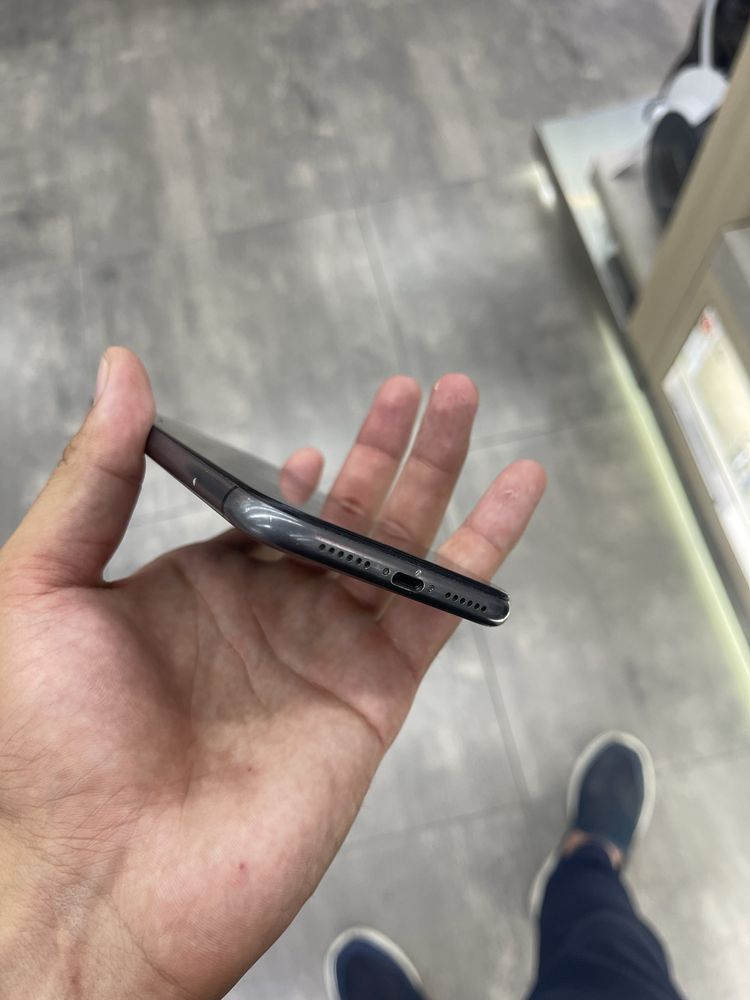 Iphone 11 64 gb xotirasi