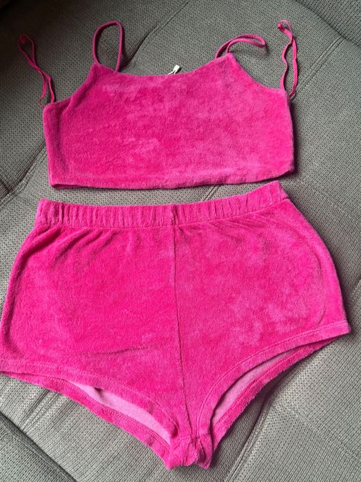 Oysho сет нов с размер