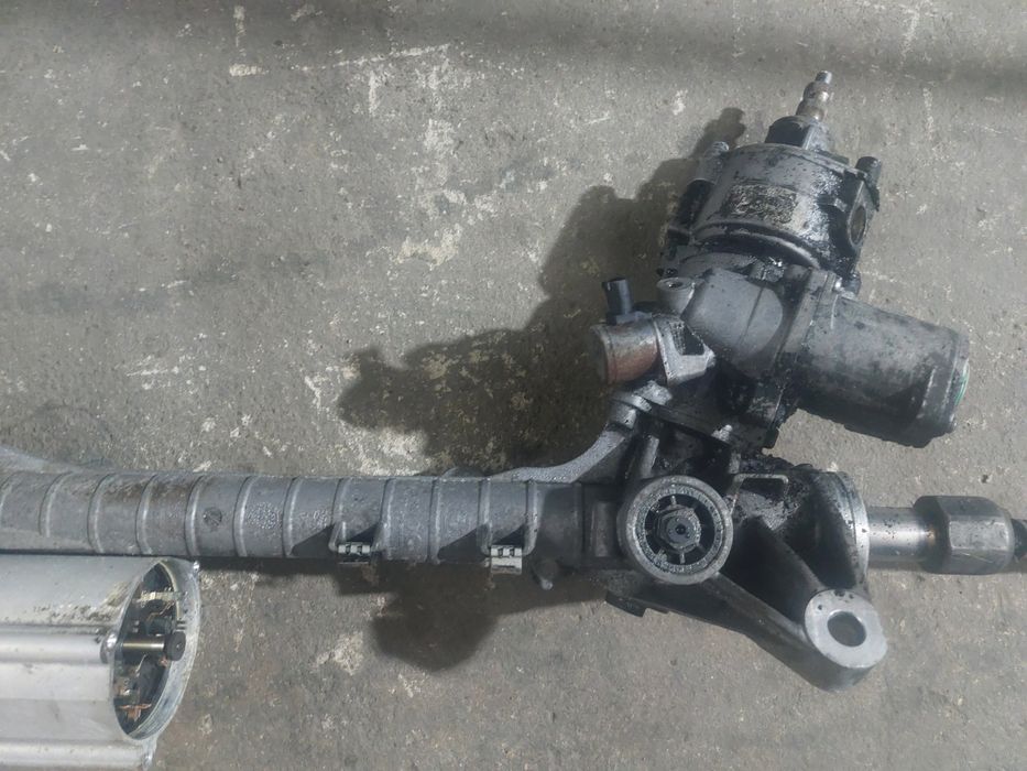 Caseta direcție electrică pentru piese BMW F01 F02 F06 F07 F10 F11