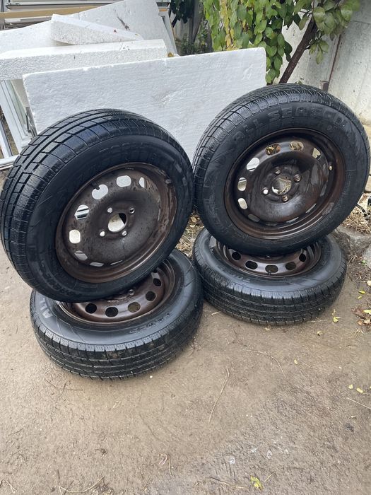 Anvelope / roti / jante tabla ford , 165/70 r14 M+S