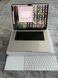 Apple MacBook Pro 16 M1 16GB RAM 1TB SSD Argintiu plus accesorii