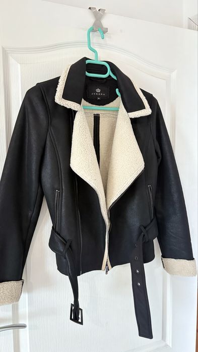 Дамско яке Junona