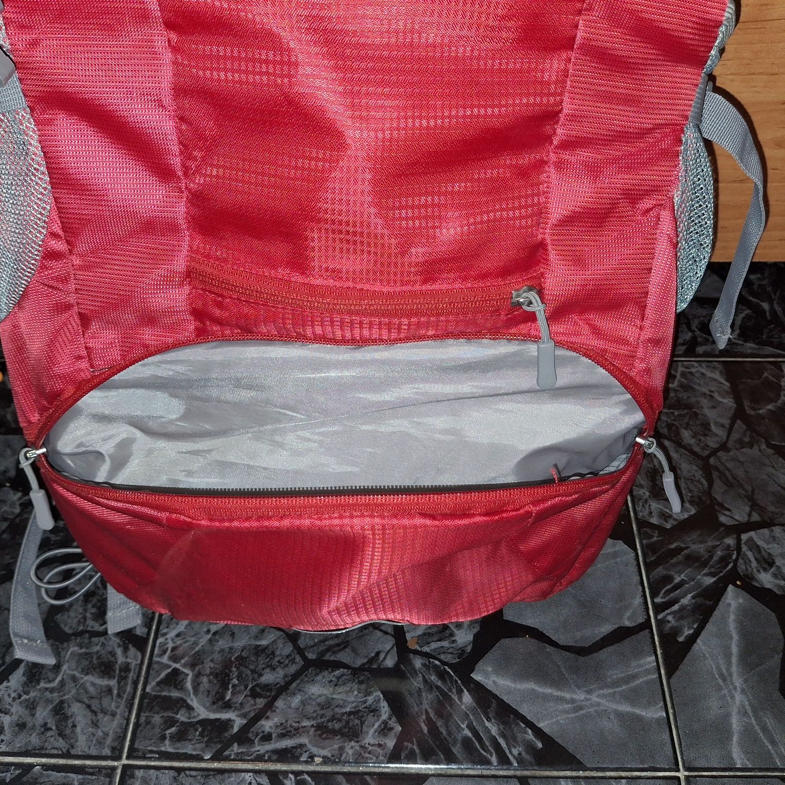 туристическа раница 30L waterproof водонепропусклива