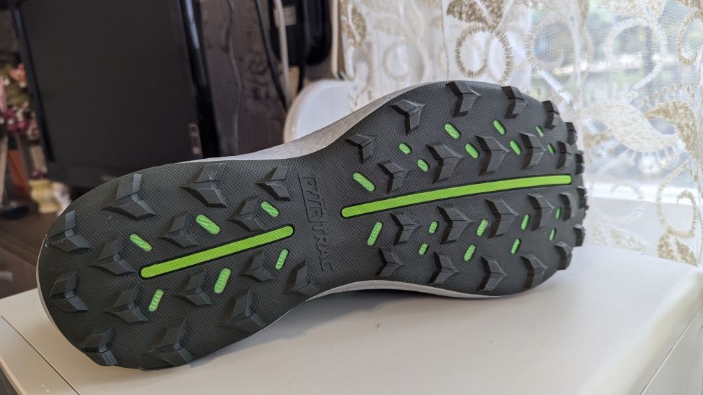 New Balance Gore Tex Vibram