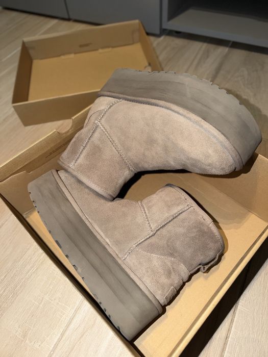 Ugg mini platform 38