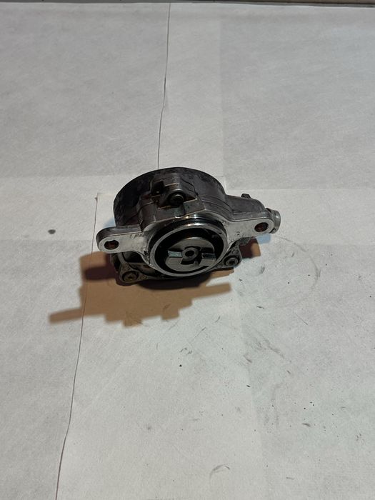 Pompa vacuum Renault Master 2.5 euro 4