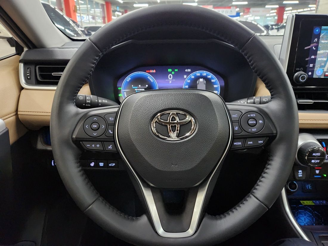 Toyota RAV4 2.5 Hybrid 4WD LTD 2025