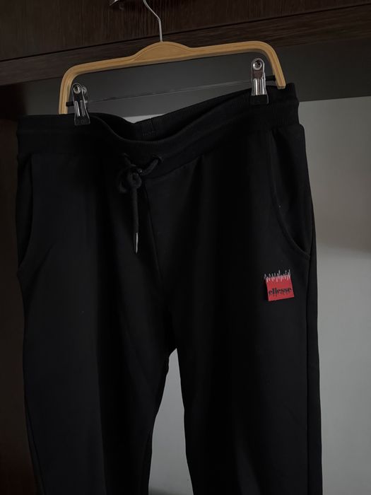 Pantaloni de trening Ellesse