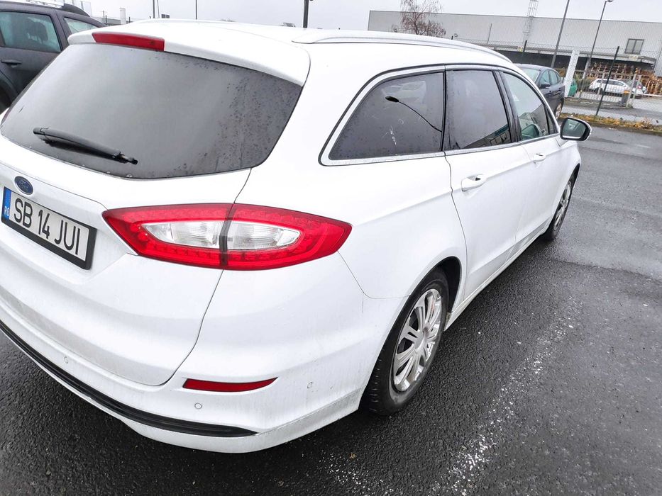Mondeo Titanium 2.0 Tdci 150 CP Euro 6, masina mare consum mic !