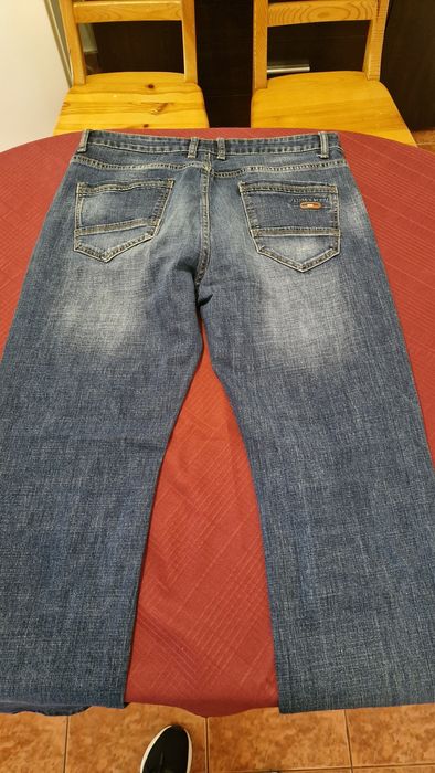 Дънки мъжки размер 36-38 сини