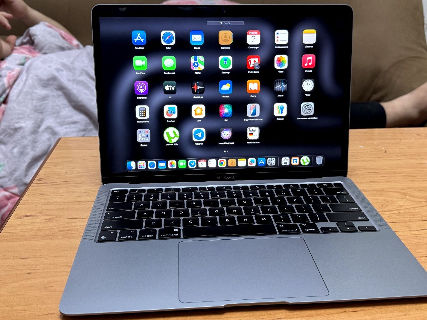 MacBook Air M1 Noutbook
