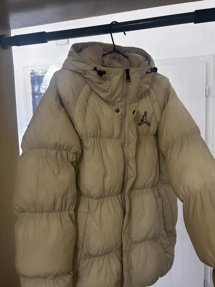 Jordan Essential Puffer Jacket НОВО