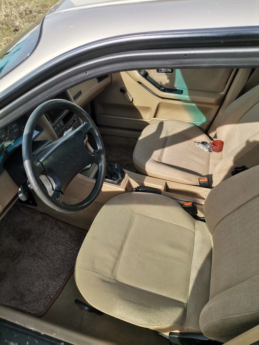 Audi 80 vehicul istoric