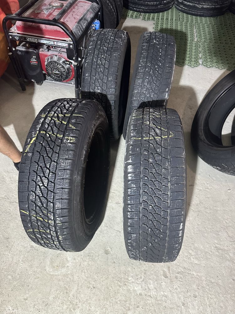 Зимни гуми за бус Firestone 215/65/16 C