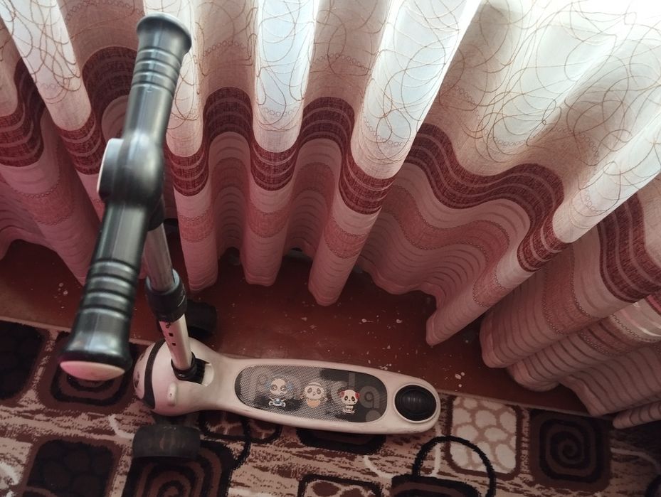 Продам детский самокат