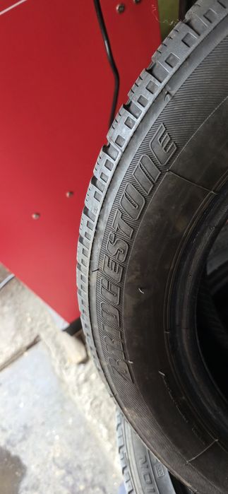 Гуми 2бр 175/65/15 - 1бр  - 59лв