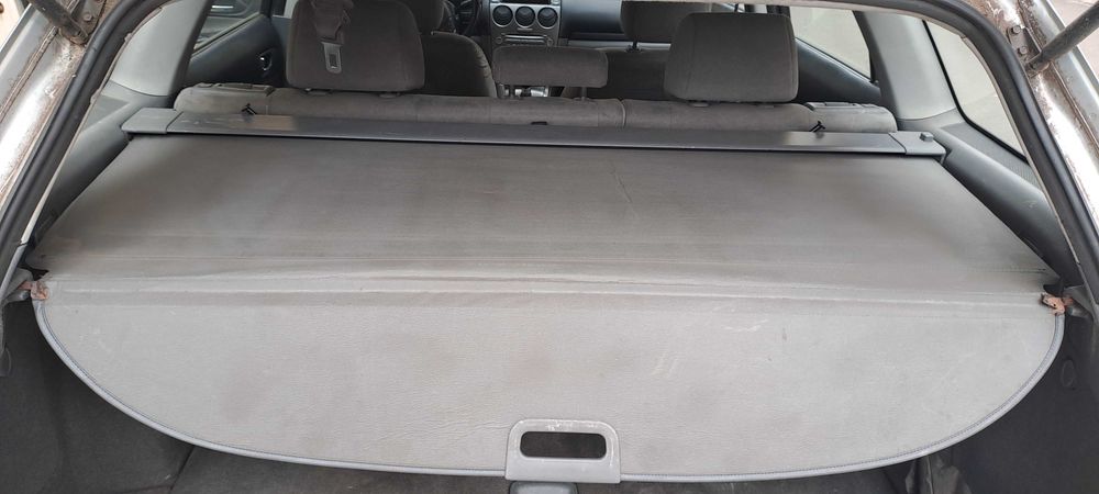 Щора за багажник мазда 6