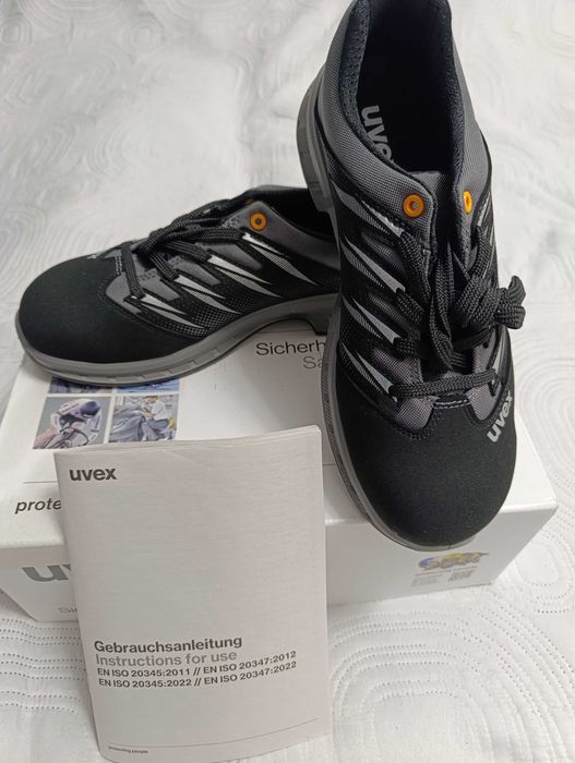 Adidași / Pantofi de protecție Uvex (Noi) mărimea 41