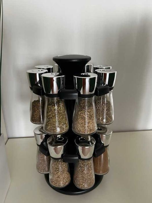Комплект за подправки Cole & Mason - HERB & SPICE, 16 части + стойка