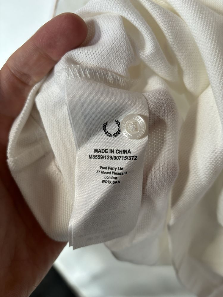 Fred Perry поло шърт М чисто нов с етикет