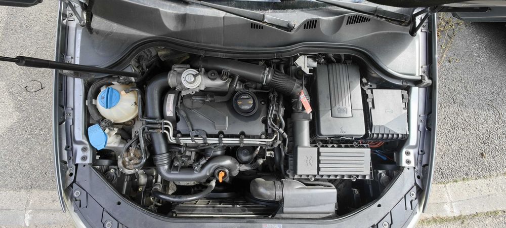 Volkswagen Passat B6 2007 – 1.9 TDI BXE – avariat