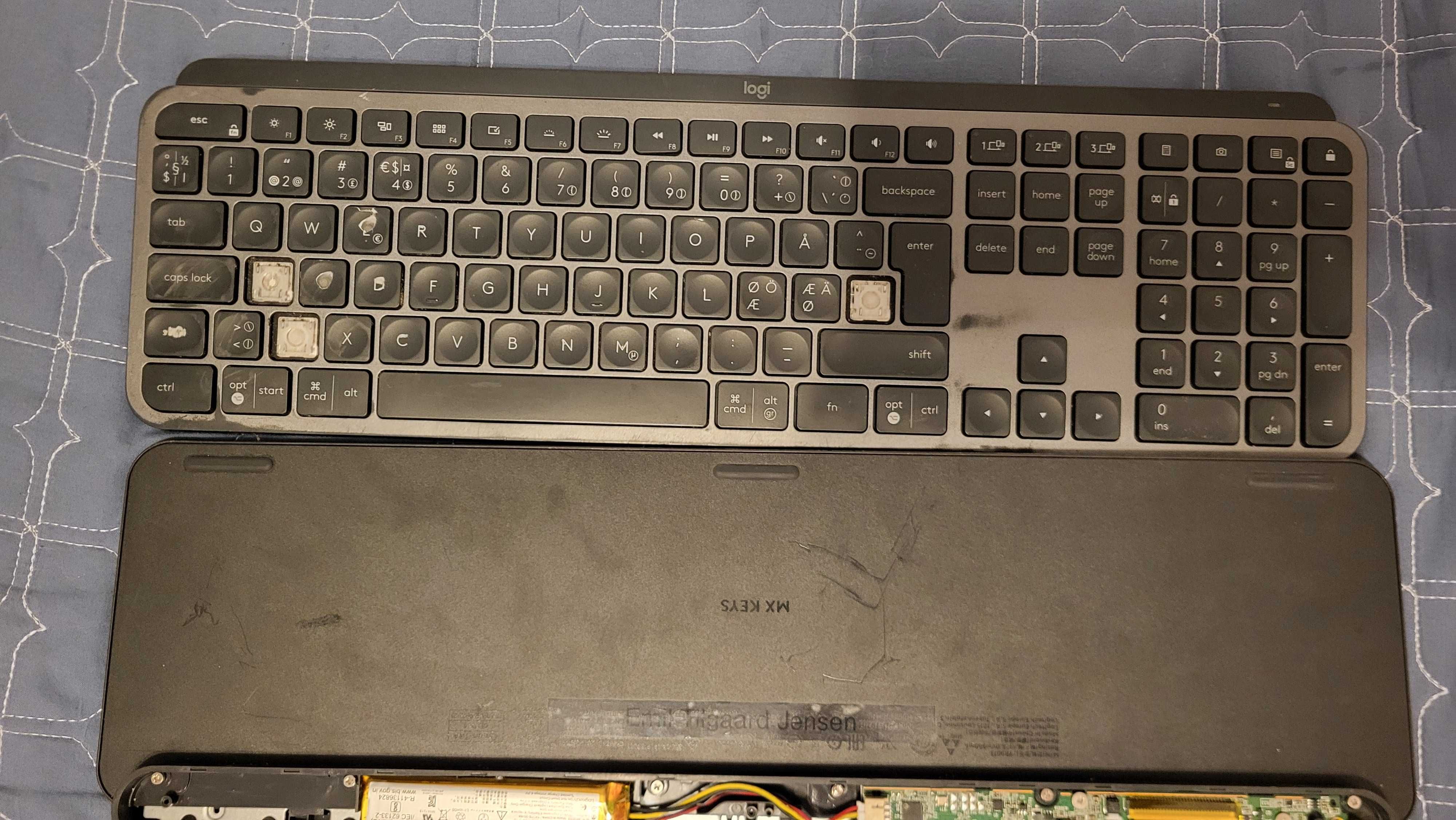 Tastatura wireless Logitech MX Keys de piese se vinde tot