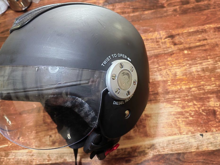 Cască  Diesel XS 53-54 noua