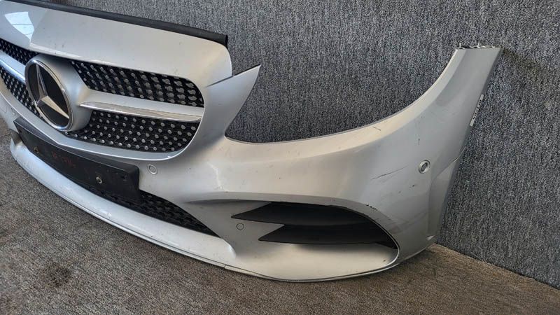 Mercedes C class 2016/2020 W205 facelift AMG bară față spoiler grilă D