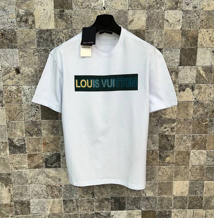 Мъжки тениски различни модели